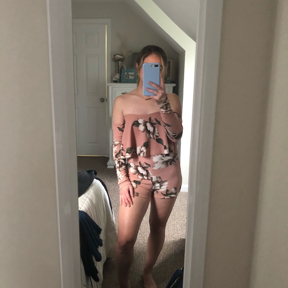 Long sleeve strapless floral romper size small